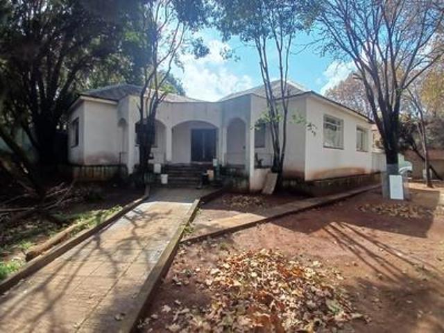 5 bedroom house in jeppestown