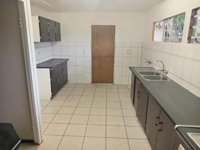 5 Bedroom House in Onverwacht