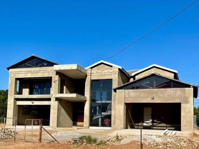 5 Bedroom House in Olifantsnek