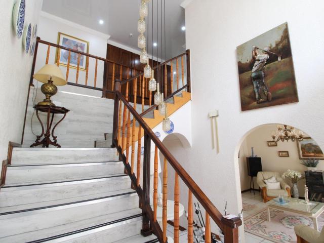 5 Bedroom House in Orkney