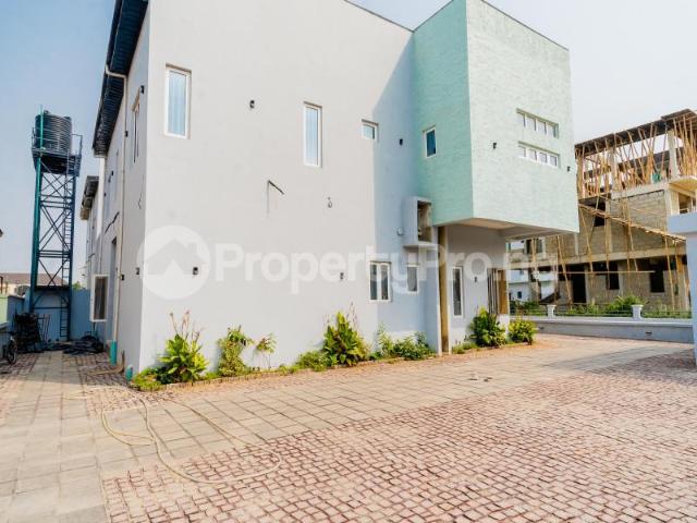 5 Bedroom House in Osapa london Lekki Lagos | House for sale in lekki | House in lekki | 5 Bedroom | PropertyPro Nigeria