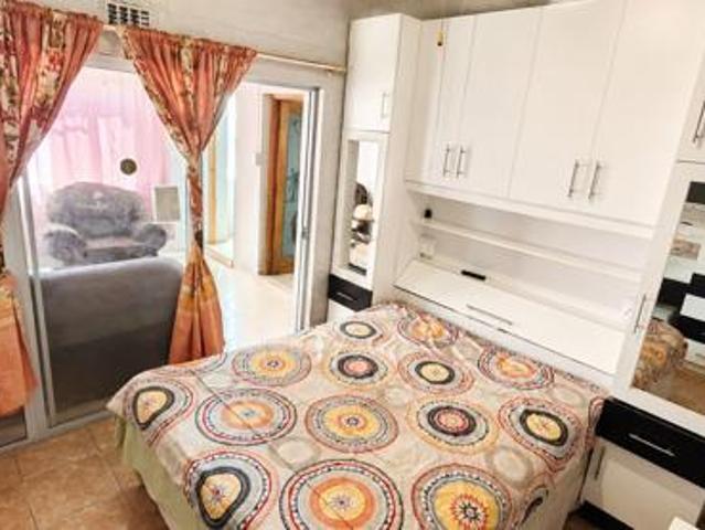 5 Bedroom House in Oudtshoorn