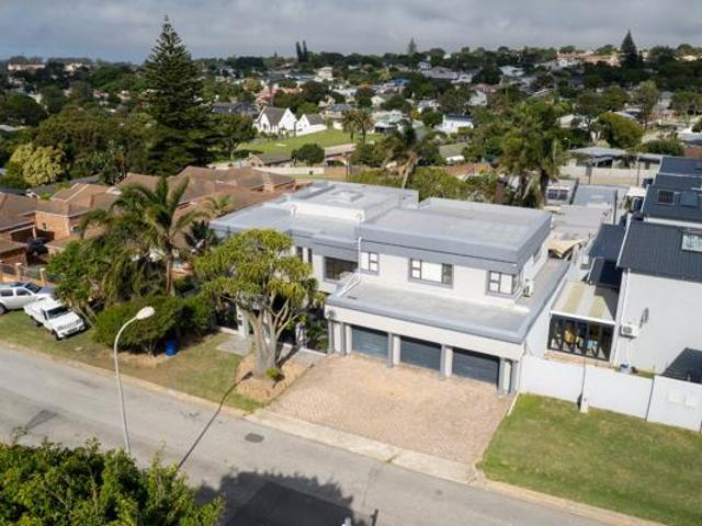 5 Bedroom House in Lovemore Heights