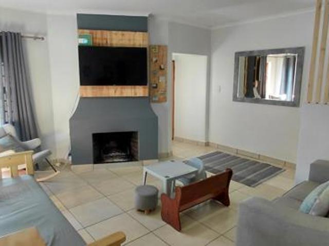 5 Bedroom House in Lochnerhof