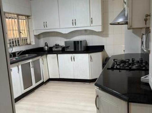 5 Bedroom House in Laudium