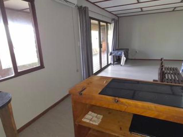 5 Bedroom House in Leisure Bay