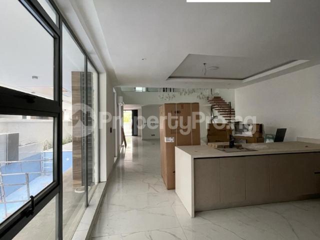 Buy Massive 5 Bedroom Fully Detached Duplex in Lekki Phase 1, Lekki Lagos 8LKAY | PropertyPro Nigeria