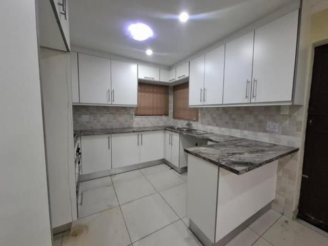 5 Bedroom House in Leopards Rest Security Estate