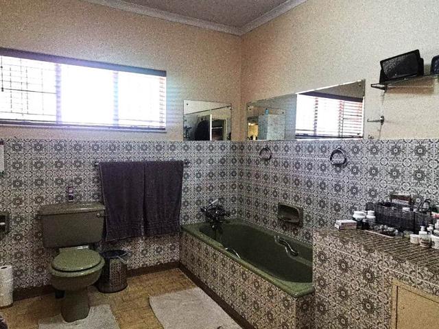 5 Bedroom House in Lephalale Ellisras