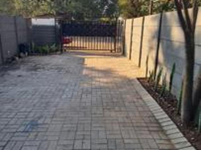 5 Bedroom House in Lephalale Ellisras