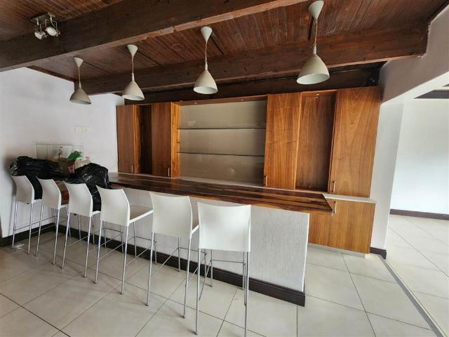 5 Bedroom House in Monument Park