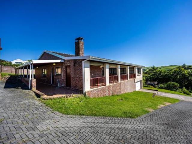 5 Bedroom House in Morgans Bay