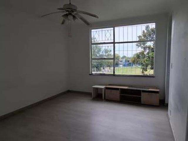 5 Bedroom House in Morningside
