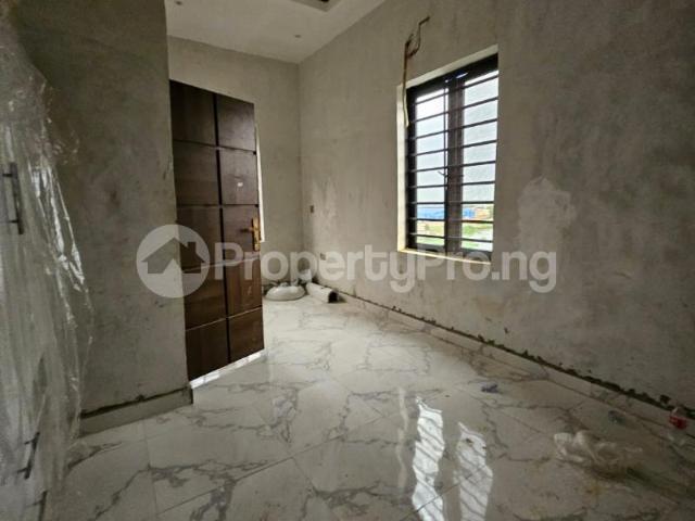 5 Bedroom House in Magodo Kosofe/Ikosi Lagos | House for sale in kosofe ikosi | House in kosofe ikosi | 5 Bedroom | PropertyPro Nigeria