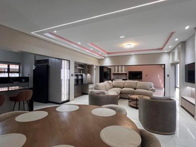 5 Bedroom House in Malmesbury Outlying