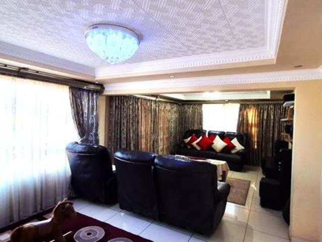 5 Bedroom House in Margate