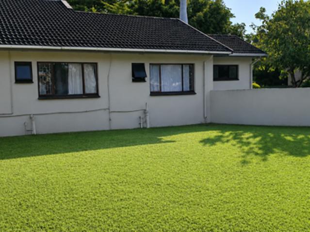 5 Bedroom House in Meer En See