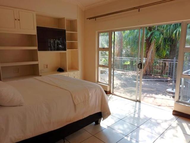 5 Bedroom House in Menlo Park