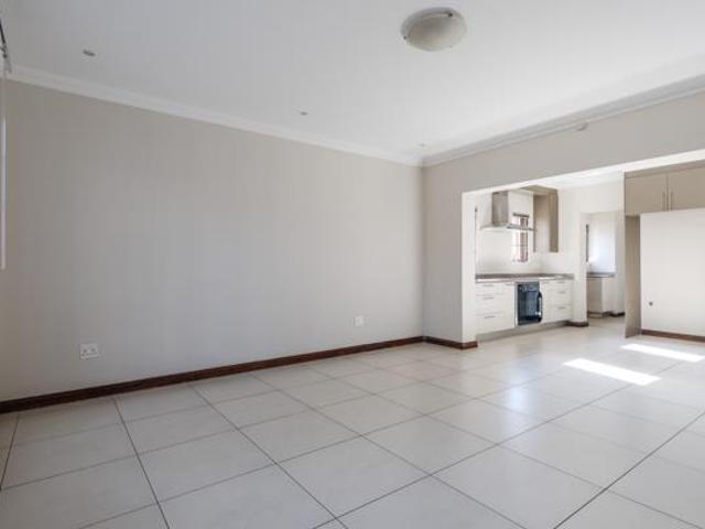 5 Bedroom House in Menlo Park