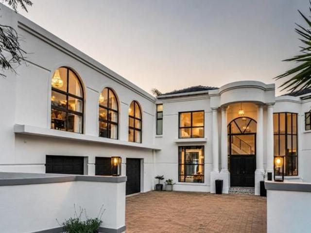 5 Bedroom House in Midstream Estate