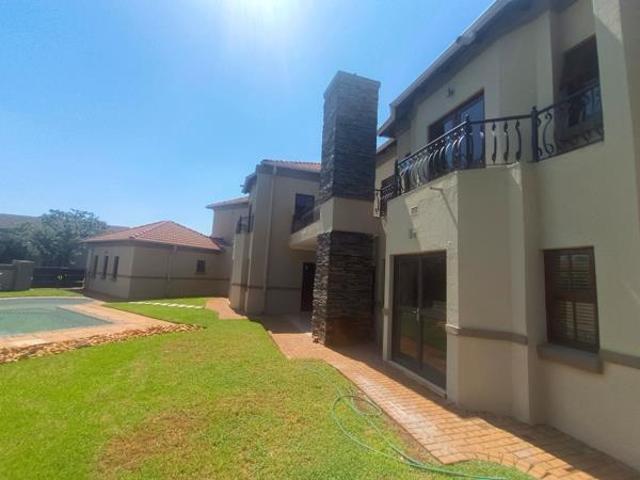 5 Bedroom House in Midstream Estate