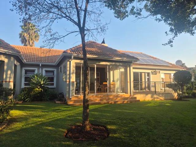 5 Bedroom House in Midstream Estate