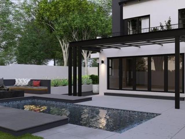 5 Bedroom House in Midstream Heights
