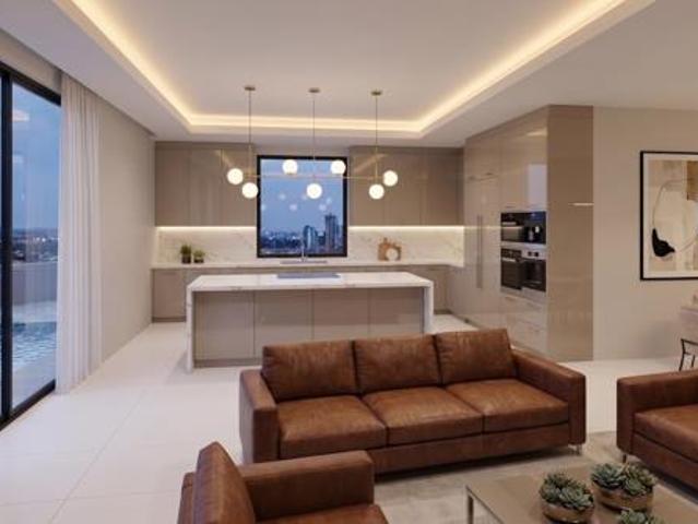 5 Bedroom House in Midstream Ridge