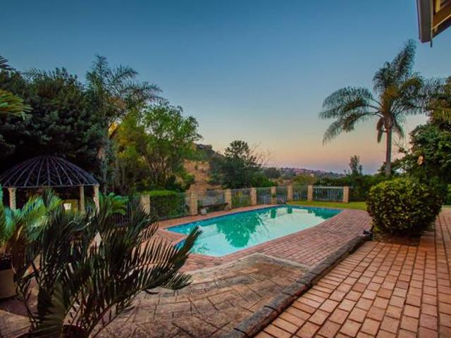5 Bedroom House in Noordheuwel