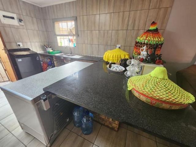 5 Bedroom House in Northam