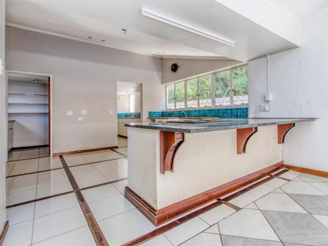 5 Bedroom House in Northcliff