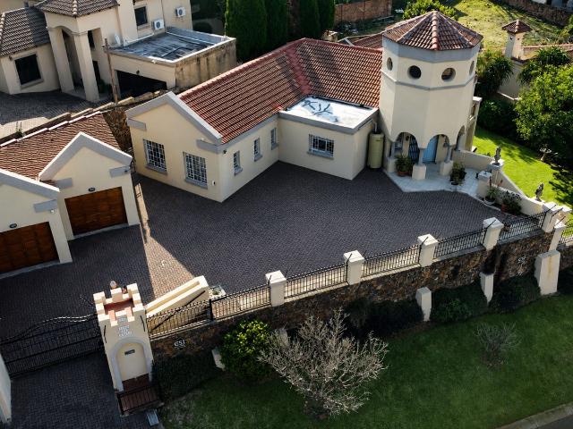 5 Bedroom House in Newlands