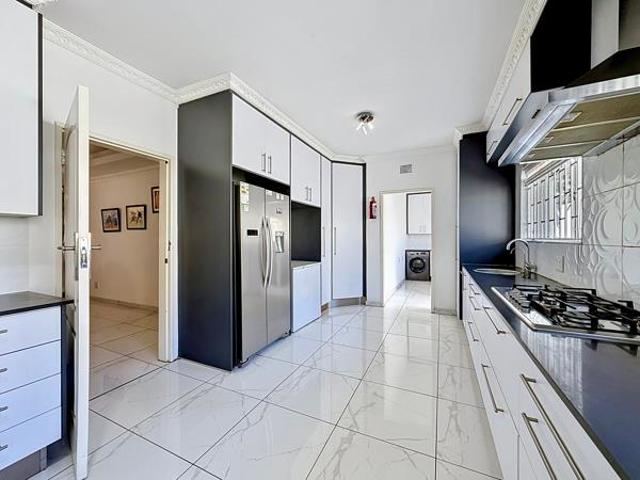 5 Bedroom House in Nieuw Muckleneuk