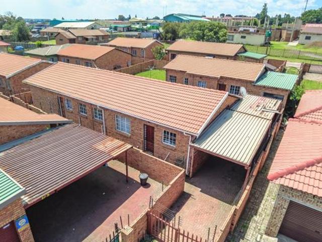 5 Bedroom House in Southview
