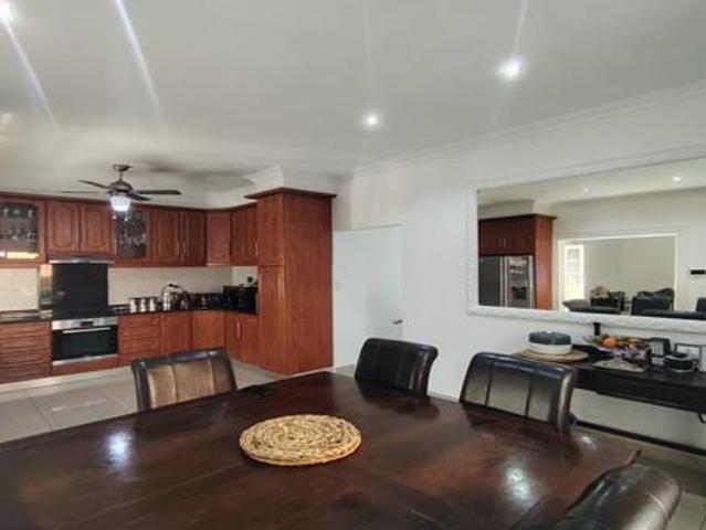 5 Bedroom House in South Ridge