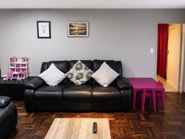 5 Bedroom House in Safari Gardens