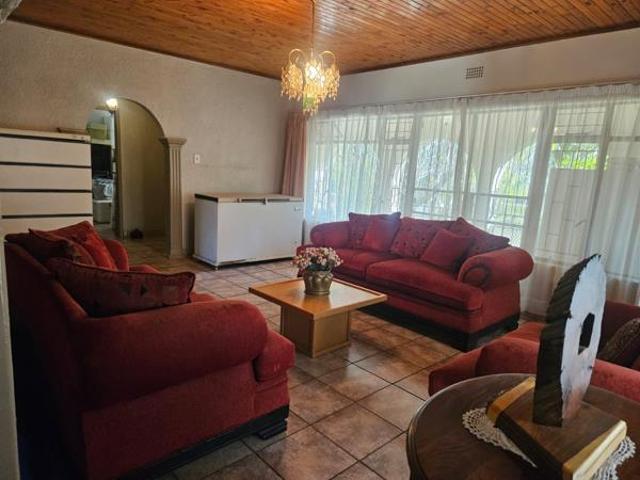 5 Bedroom House in Safari Gardens