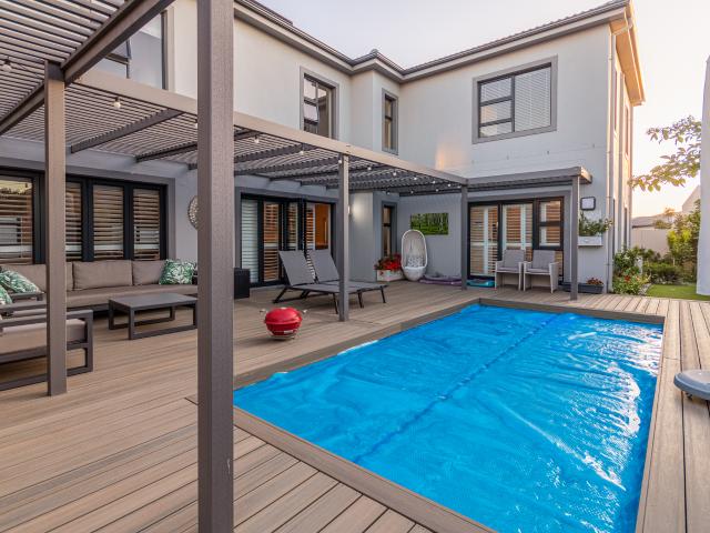 5 Bedroom House in Sagewood