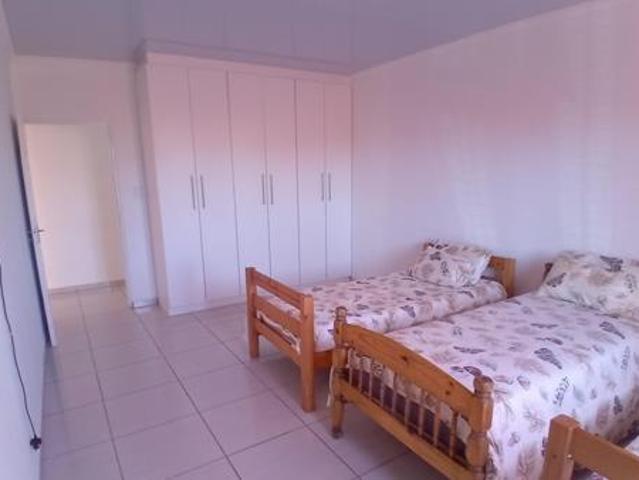 5 Bedroom House in Saldanha