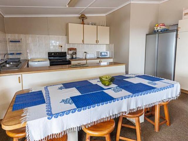 5 Bedroom House in Sea Park