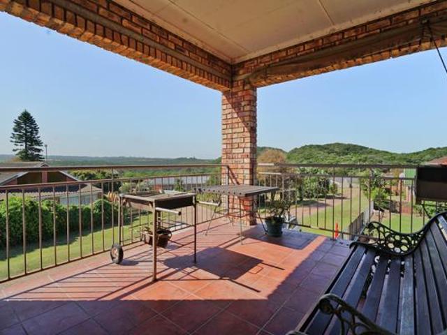 5 Bedroom House in Sea Vale
