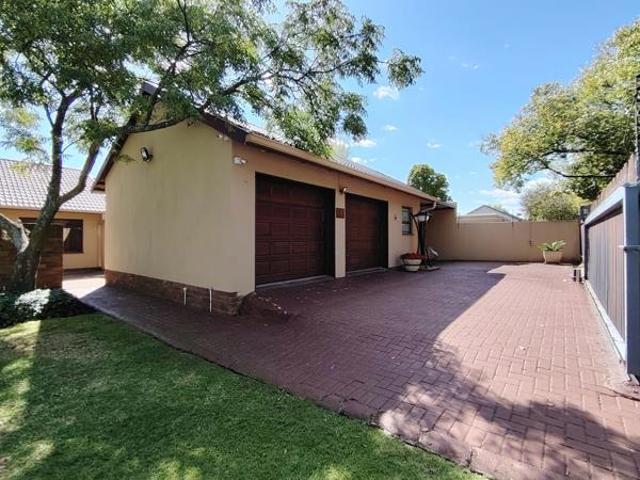 5 Bedroom House in Secunda