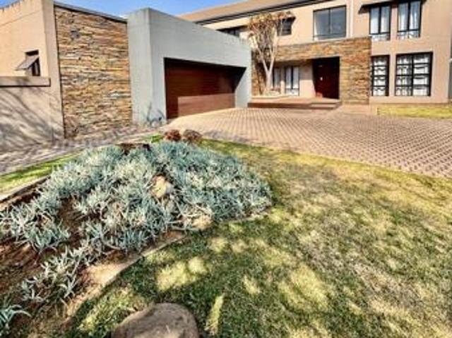 5 Bedroom House in Serengeti Lifestyle Estate