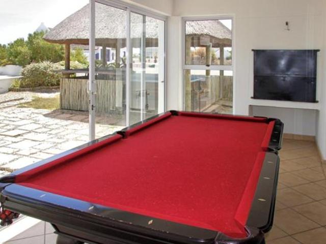 5 Bedroom House in Shelley Point
