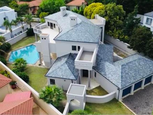 5 Bedroom House in Silver Lakes Golf Estate