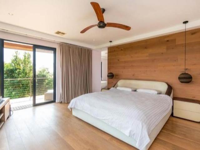 5 Bedroom House in Simbithi Estate