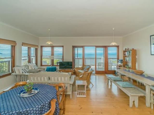 5 Bedroom House in Simon's Town Central