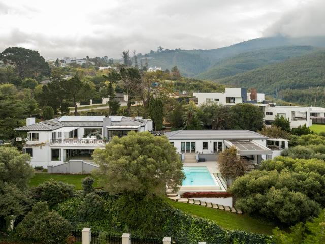 5 Bedroom House in Spanish Farm