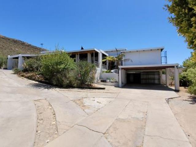 5 Bedroom House in Springbok