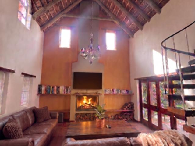 5 Bedroom House in Stanford